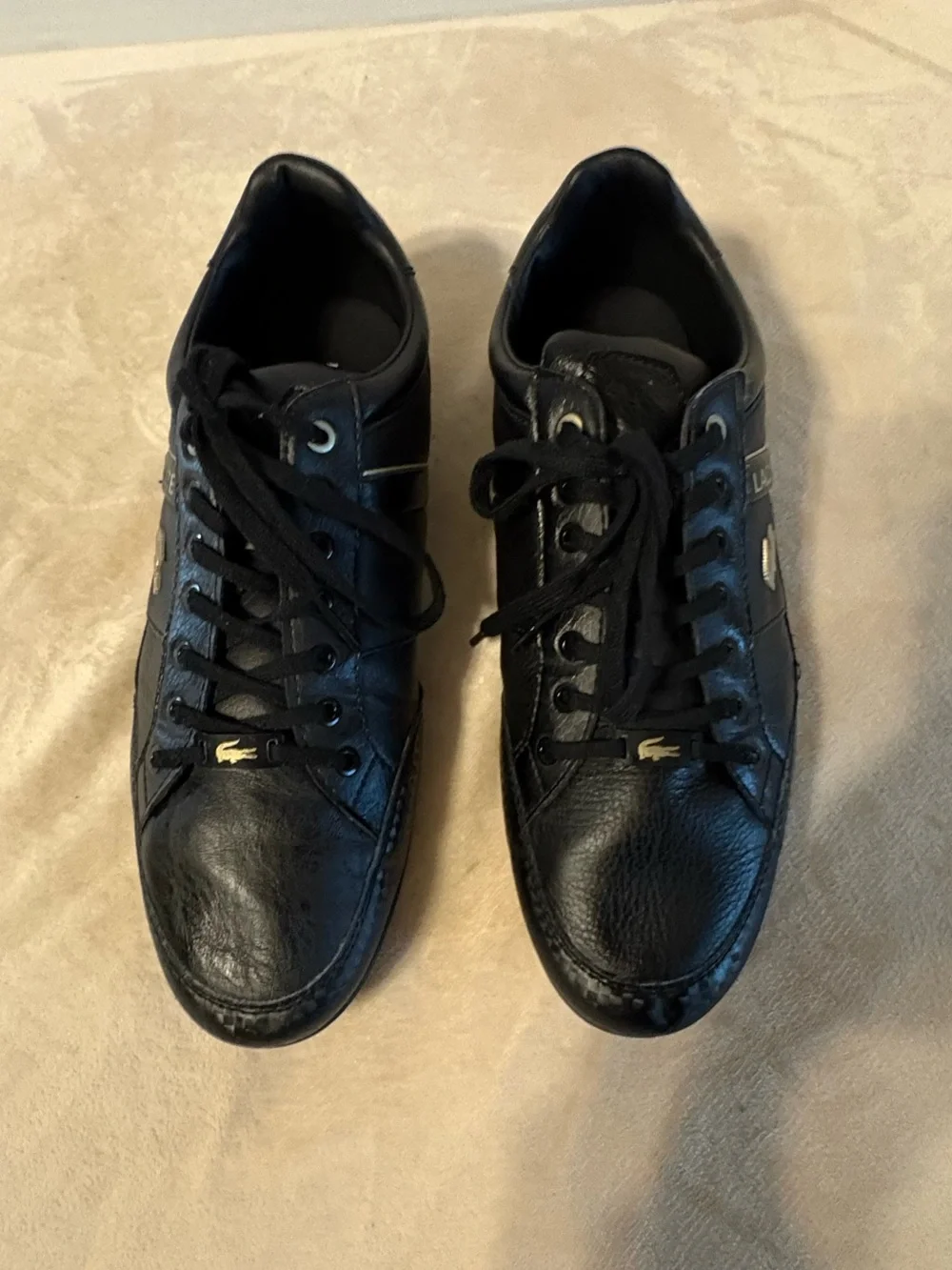 Lacoste Men's Black Low-Top Leather Athletic Sneakers